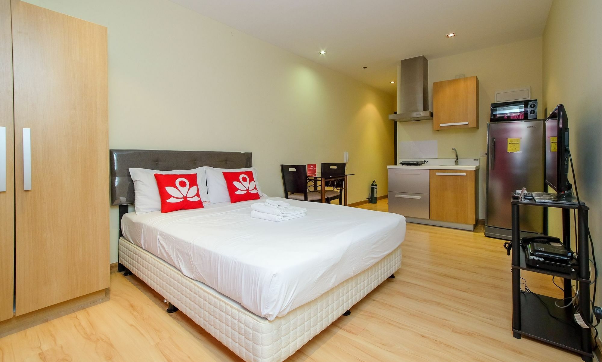 Zen Home Knightsbridge Residences Makati Makati City Zewnętrze zdjęcie
